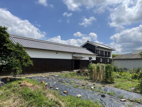 築120年納屋、蔵、離れ・外塀改修工事完成致しました。