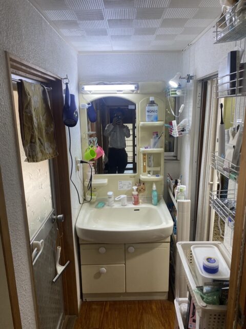 N様邸洗面化粧台取替